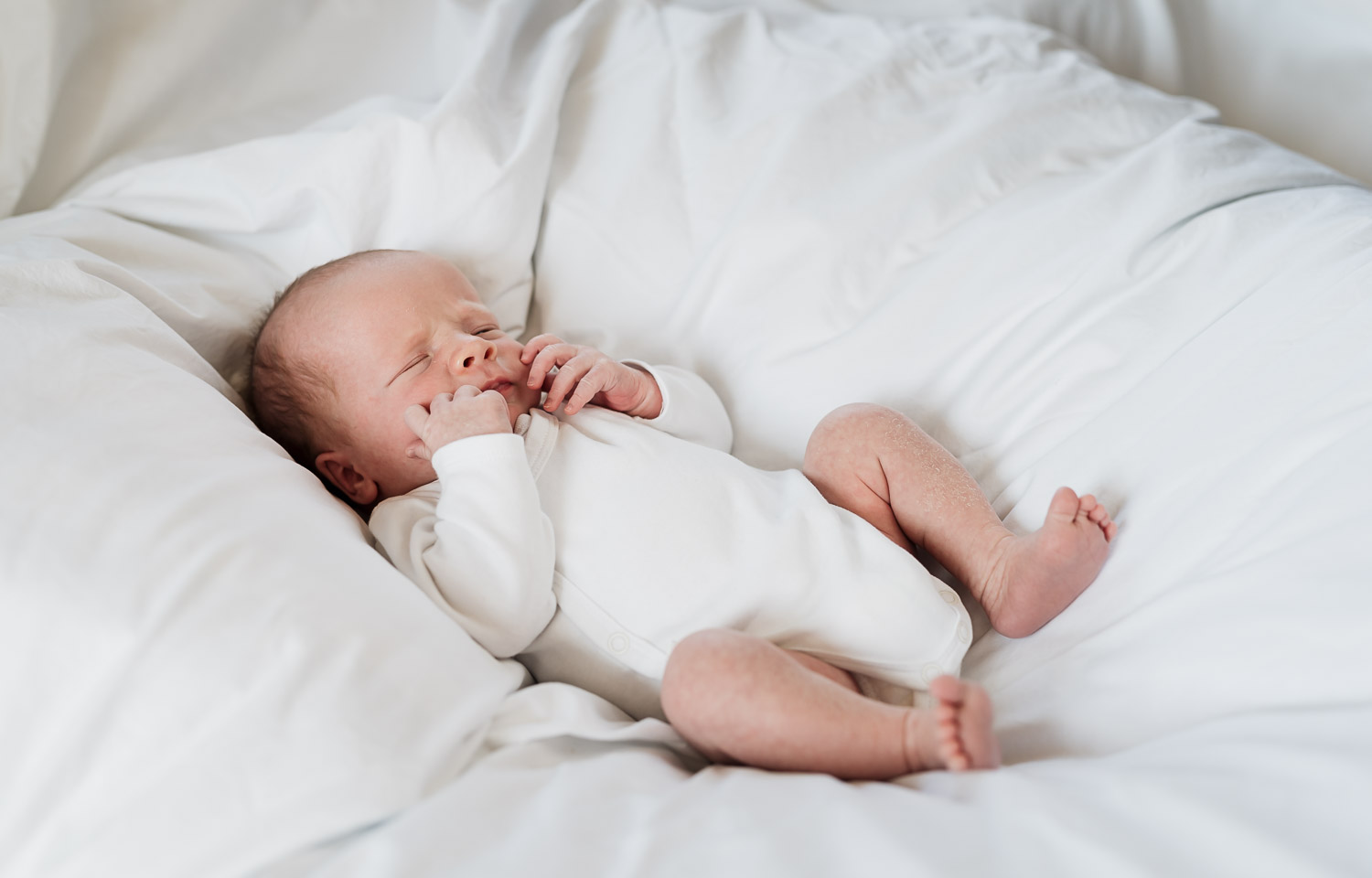 Blog-Newborn-Homestory-Babyfotos-München-Lichtmädchen-Fotografie17 - (C) Lichtmädchen Fotografie Nicki Schäfer